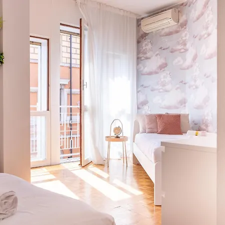Ampio Ed Elegante - 2 E 2 Bagni Lägenhet *