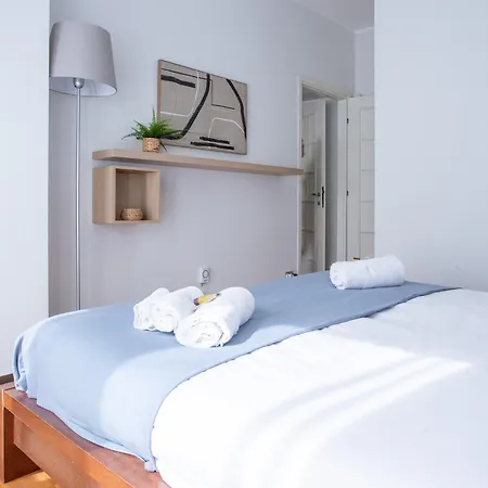 Ampio Ed Elegante - 2 E 2 Bagni Lägenhet